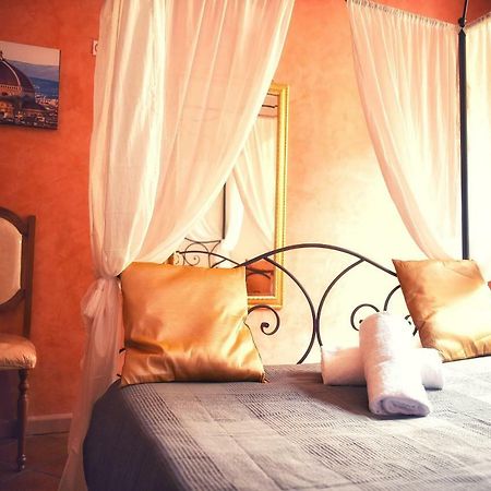 Holiday Rooms ฟลอเรนซ์ ภายนอก รูปภาพ