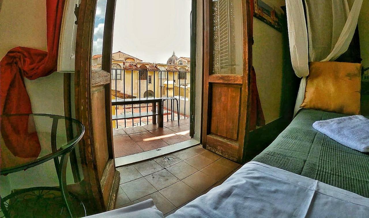 Holiday Rooms ฟลอเรนซ์ ภายนอก รูปภาพ