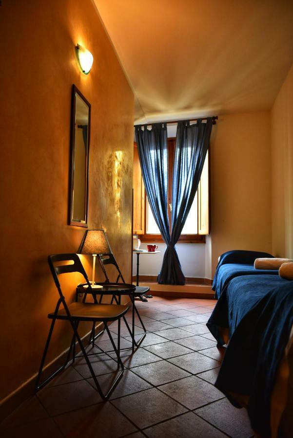 Holiday Rooms ฟลอเรนซ์ ภายนอก รูปภาพ